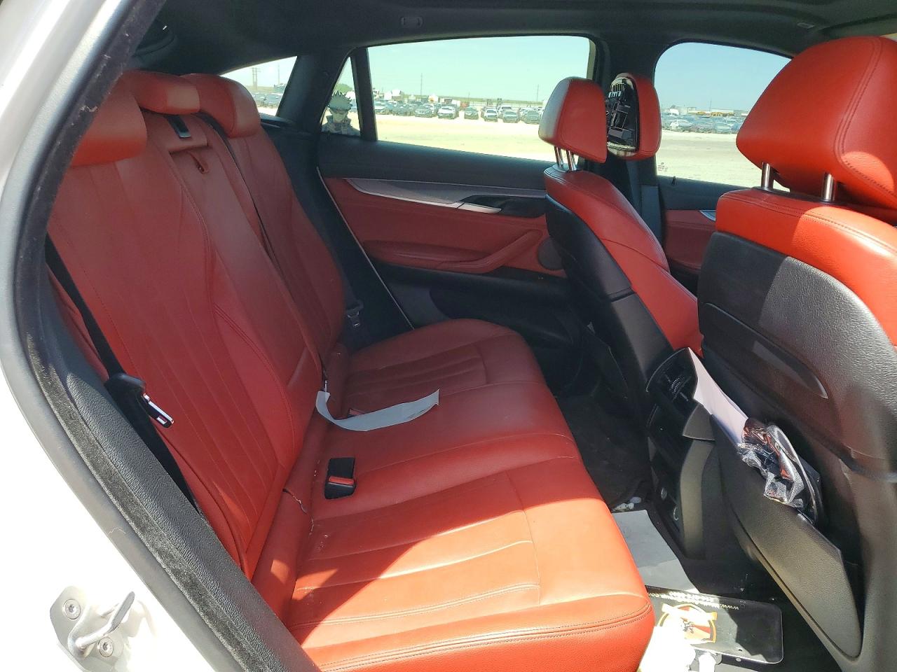 2016 BMW X6 VIN 5UXKU2C56G0N79083 photo 11