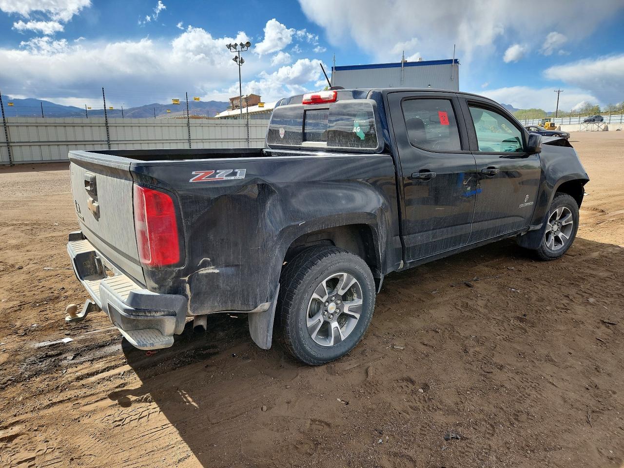 2016 Chevrolet Colorado VIN 1GCGTDE36G1366419 photo 3