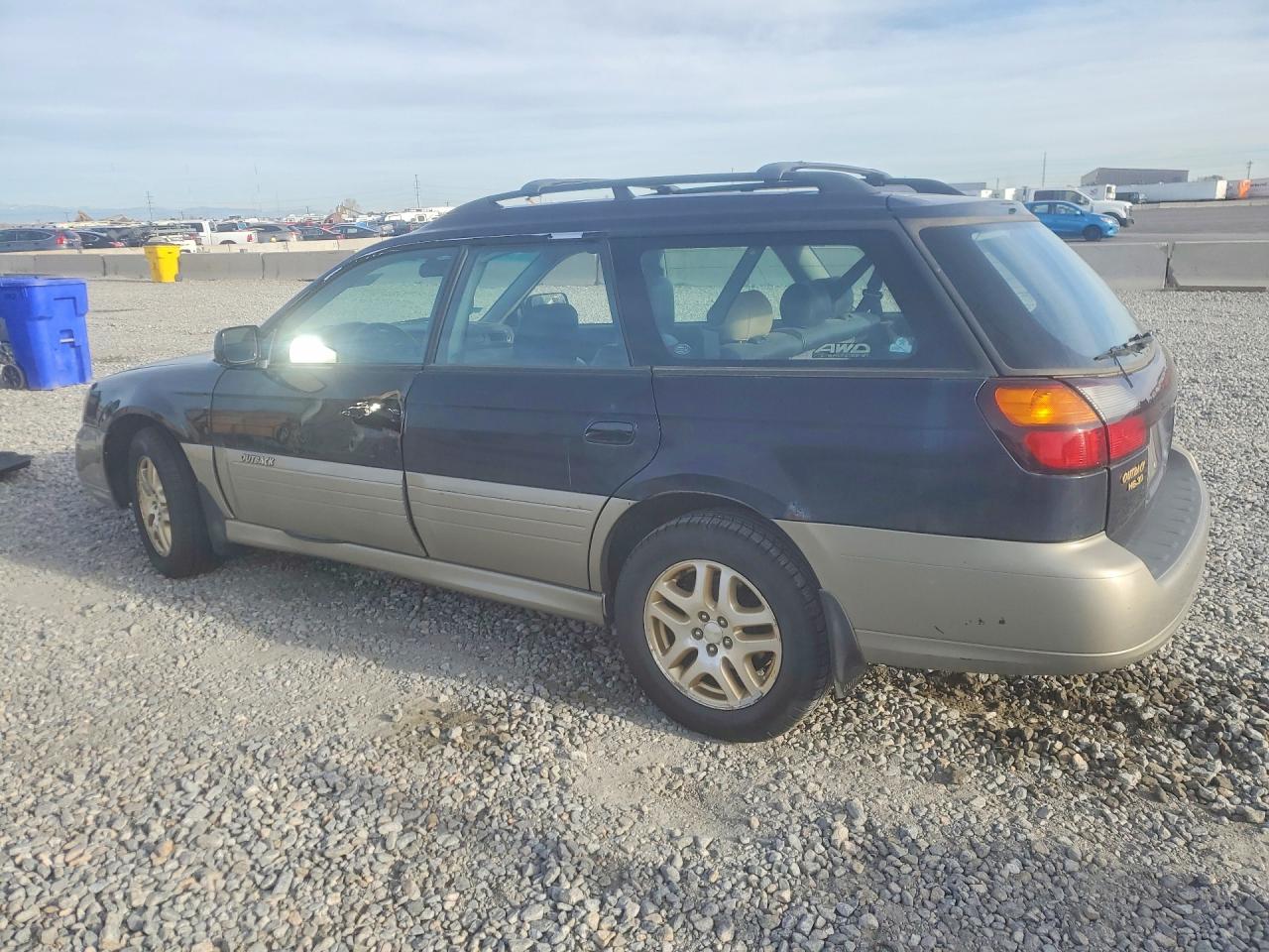 2001 Subaru LEGACY VIN 4S3BH686117618319 photo 2