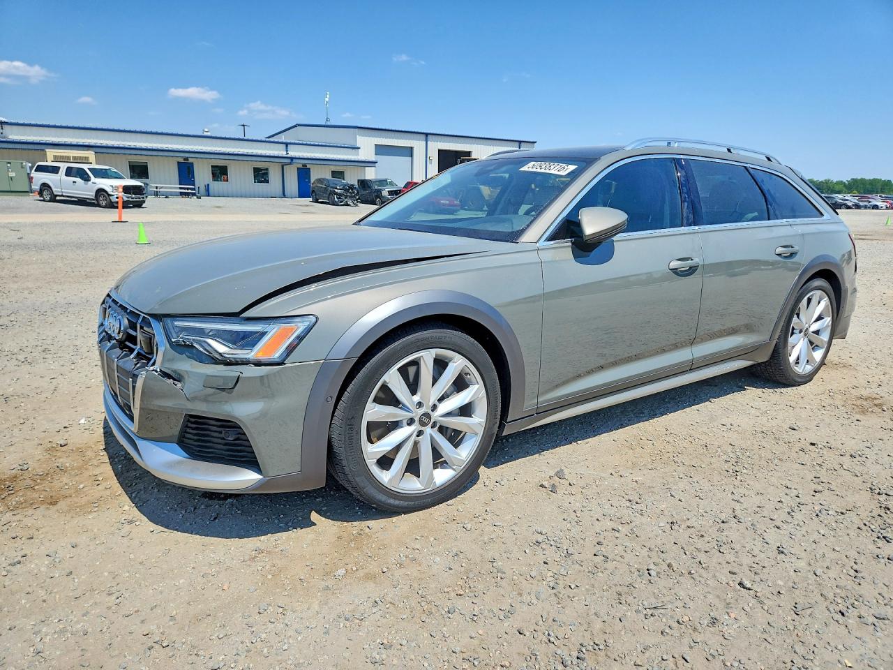 2022 Audi A6 VIN WAU72BF21NN067209 photo 1