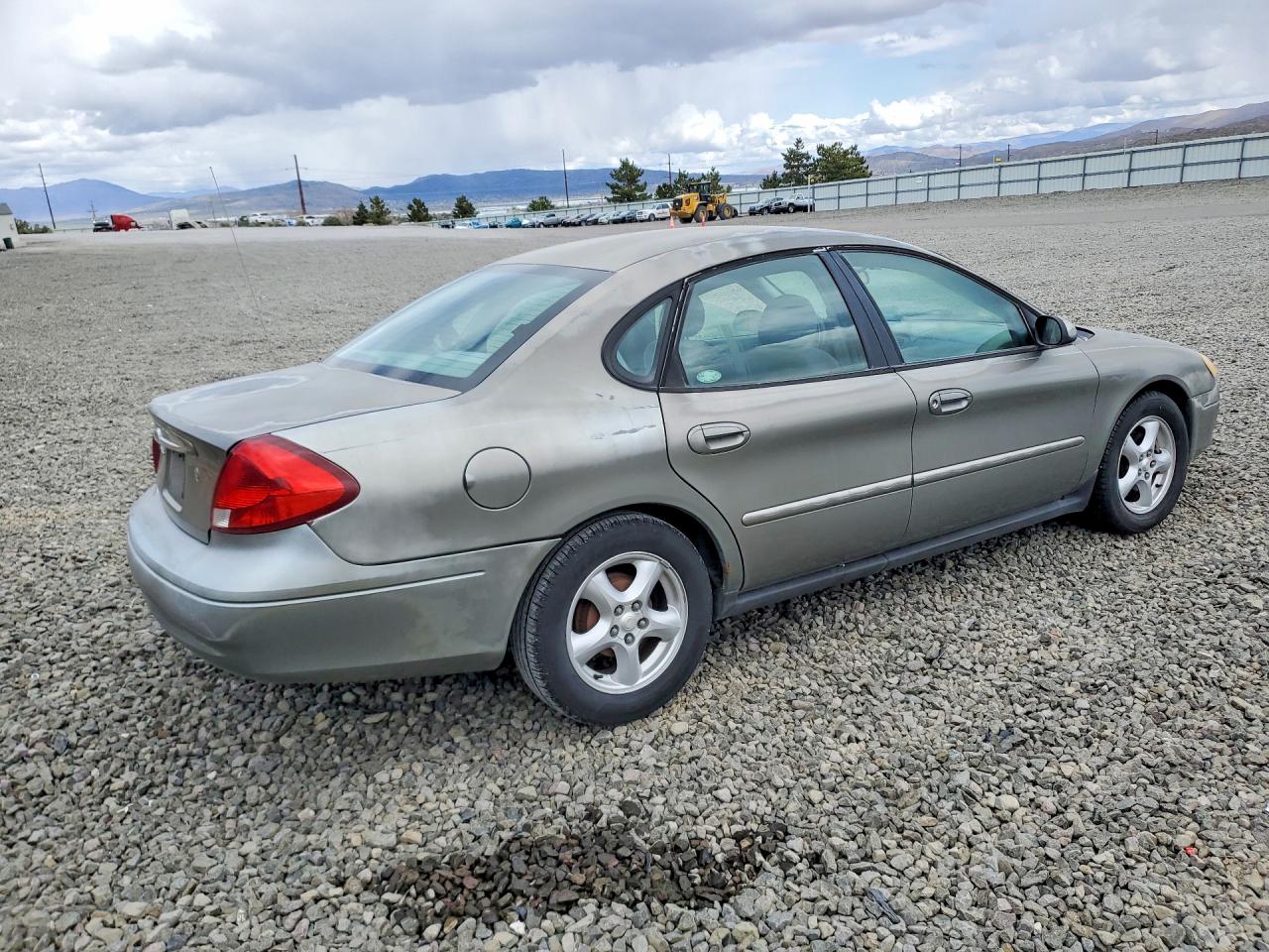 2003 Ford All models VIN 1FAFP55293A146835 photo 3