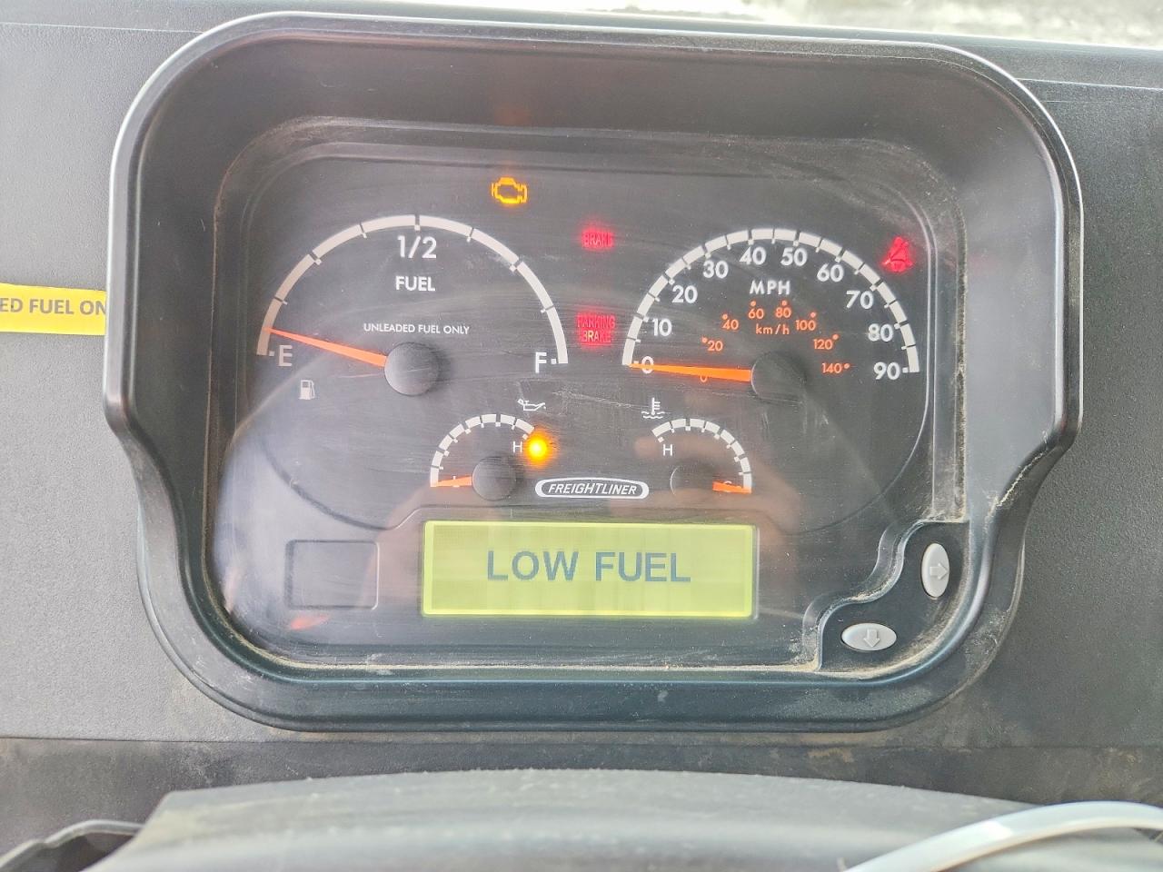 2021 FREIGHTLINER All other VIN 4UZAC2EA8MCMM9127 photo 9