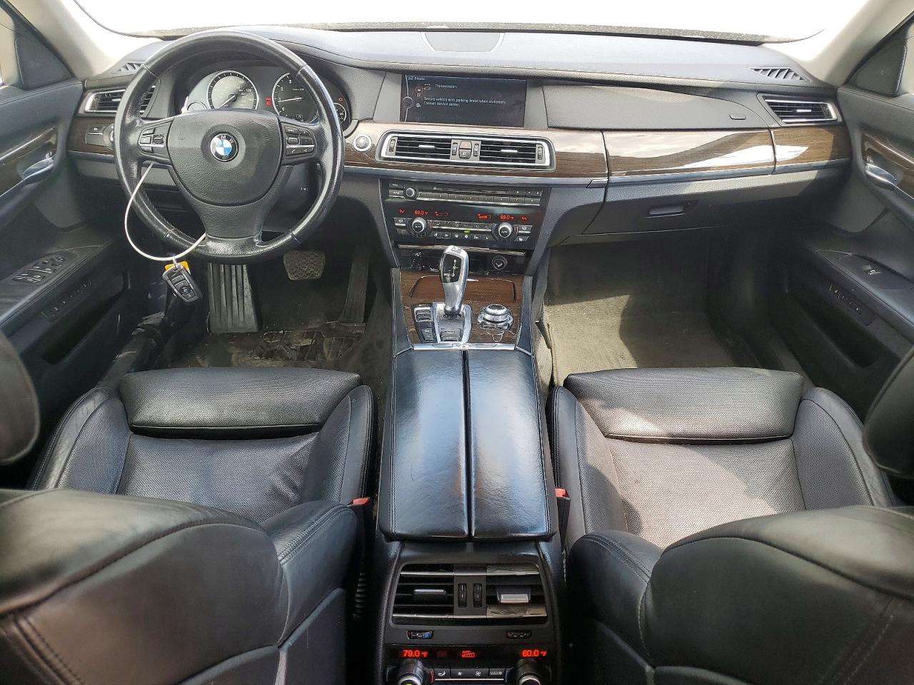 2011 BMW 7 series VIN WBAKC8C52BC432349 photo 8