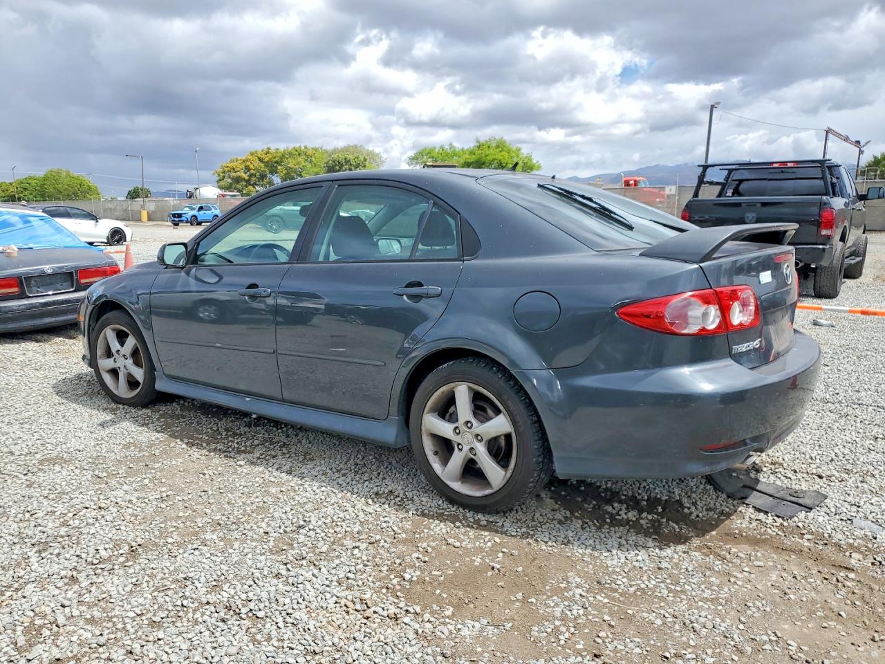 2004 Mazda 6 VIN 1YVHP84C745N89617 photo 2