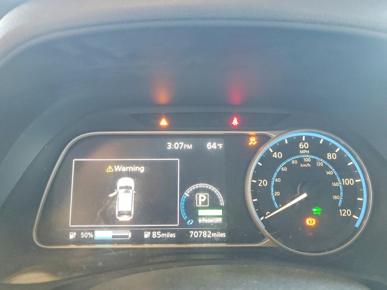 2018 NISSAN Leaf VIN 1N4AZ1CP1JC303853 photo 9
