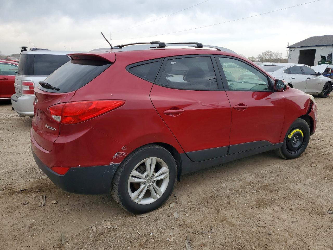2012 Hyundai Tucson VIN KM8JU3ACXCU443154 photo 3