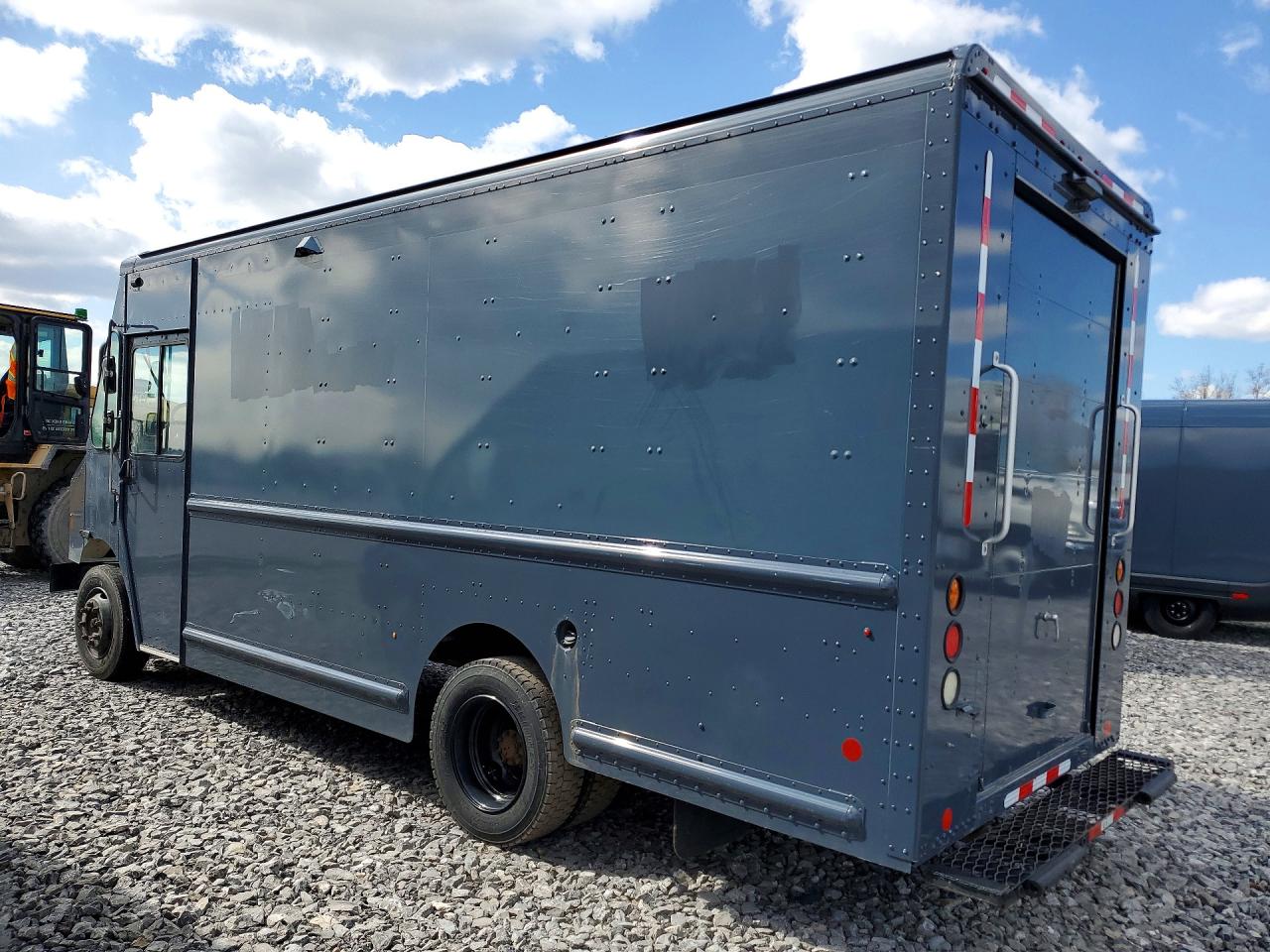 2021 FREIGHTLINER All other VIN 4UZAC2EA0MCML0958 photo 2