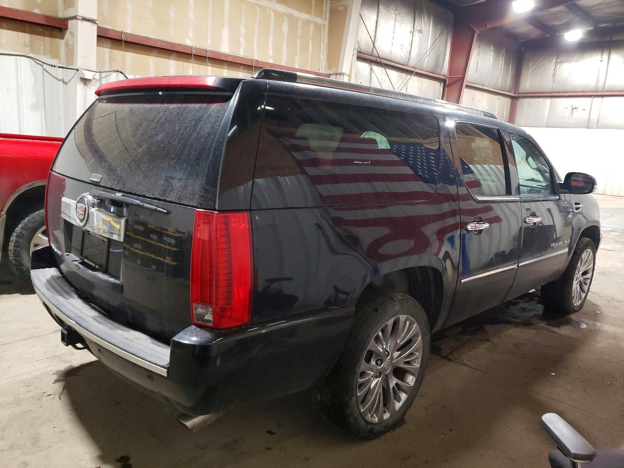 2008 Cadillac Escalade VIN 1GYFK66808R227730 photo 3