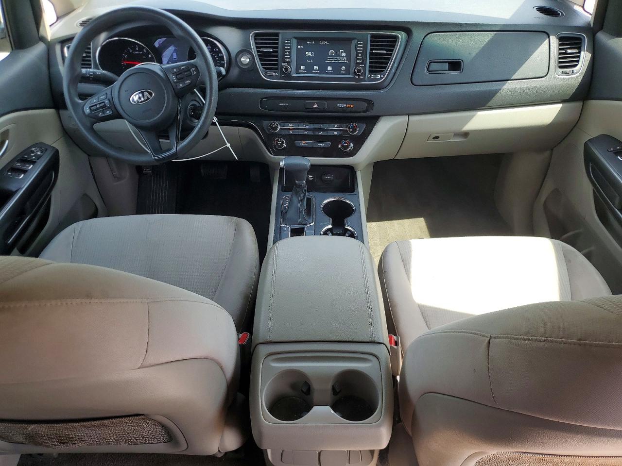 2019 Kia SEDONA VIN KNDMB5C10K6534502 photo 8