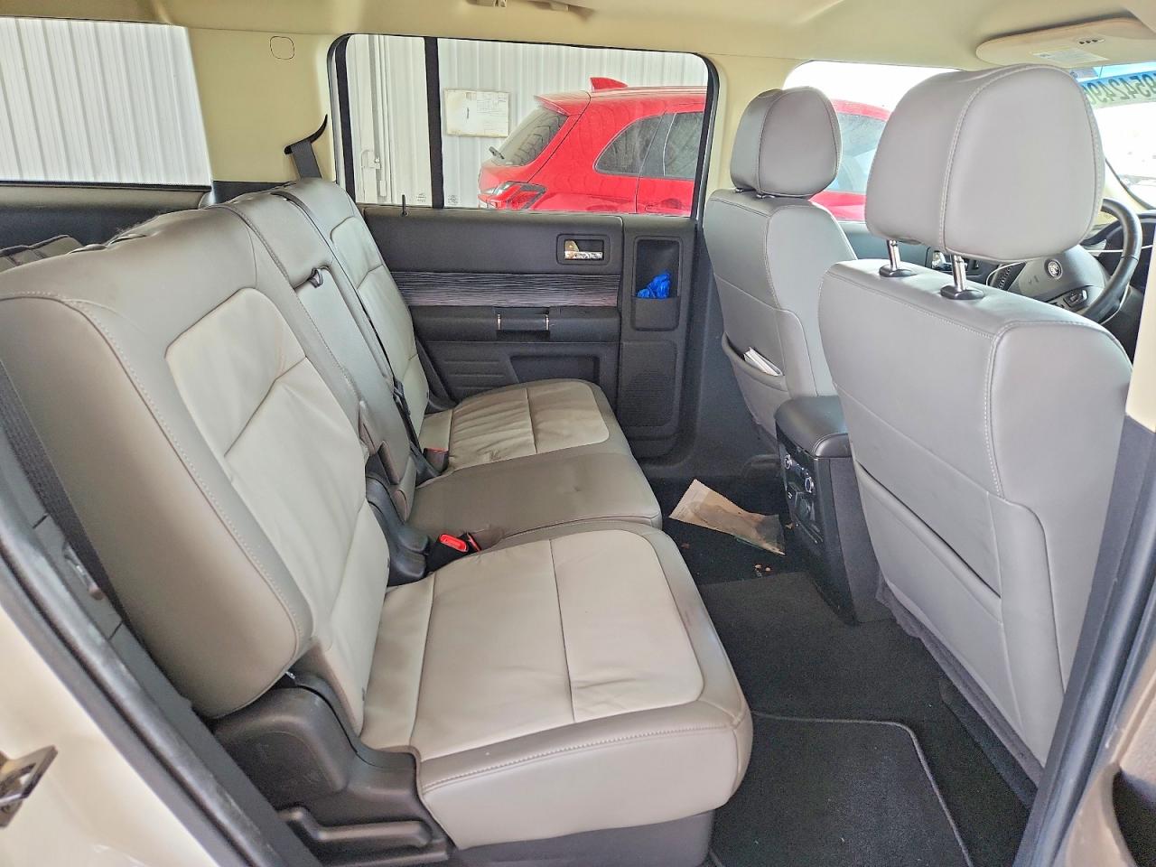2019 Ford Flex VIN 2FMHK6C8XKBA38396 photo 11