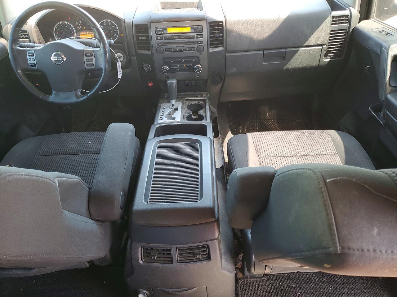 2010 Nissan TITAN VIN 1N6BA0ECXAN309260 photo 8