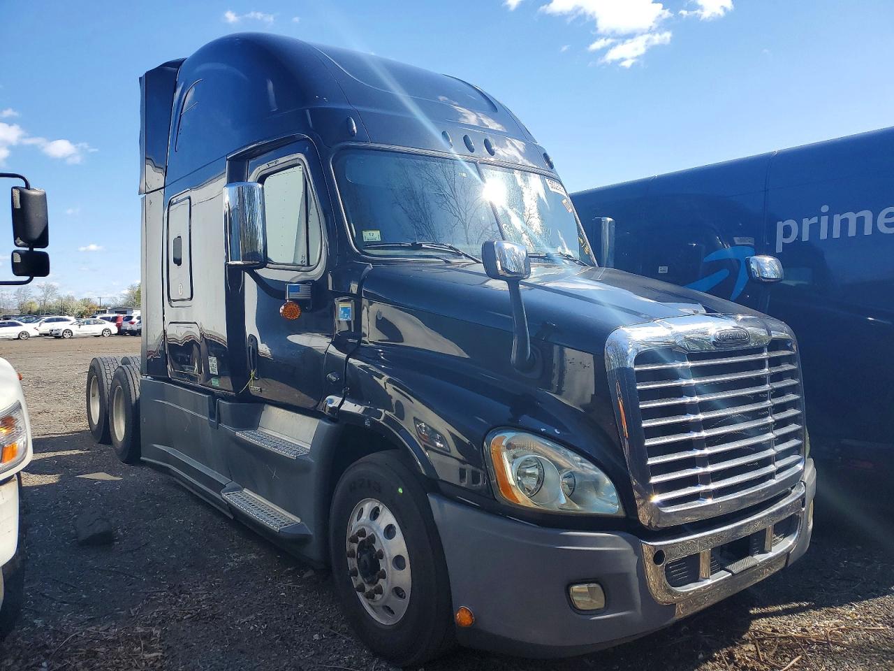2016 FREIGLINER All other VIN 3AKJGLD58GSHE4618 photo 1
