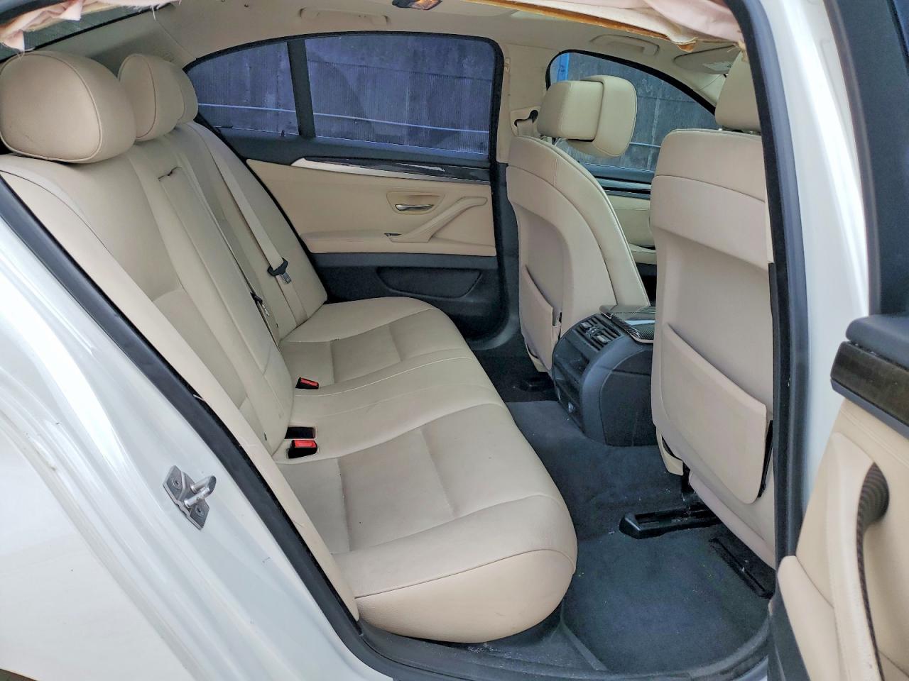 2012 BMW 5 series VIN WBAFR7C51CC816800 photo 10