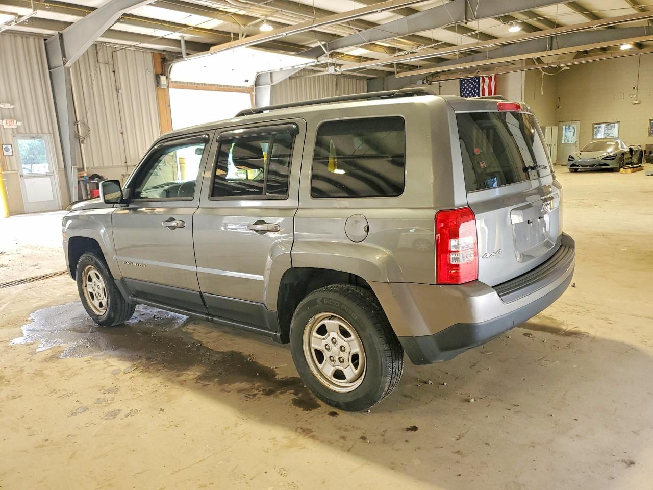 2014 Jeep Patriot VIN 1C4NJRBB3ED551030 photo 2
