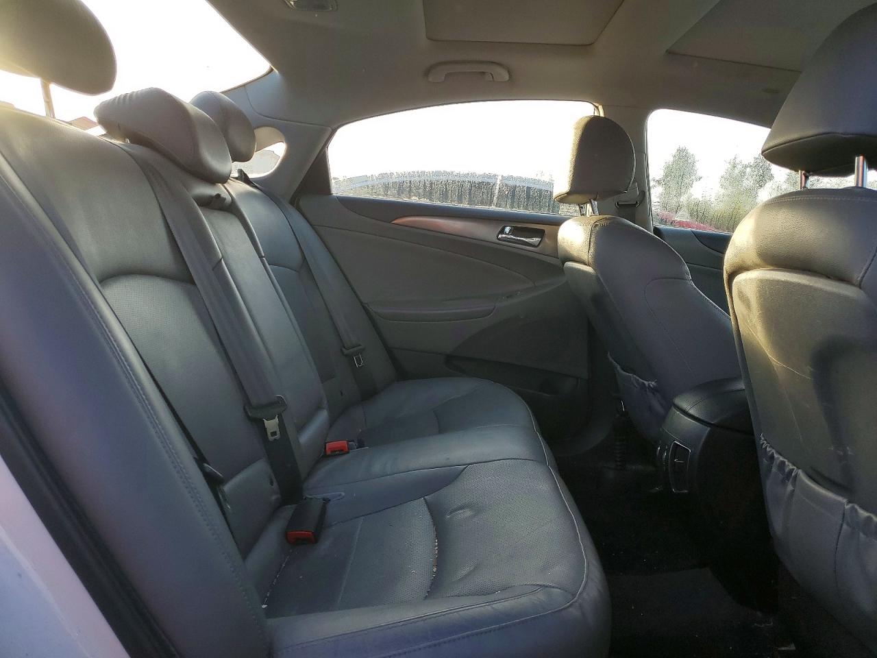 2013 HYUNDAI Sonata VIN KMHEC4A43DA050909 photo 10