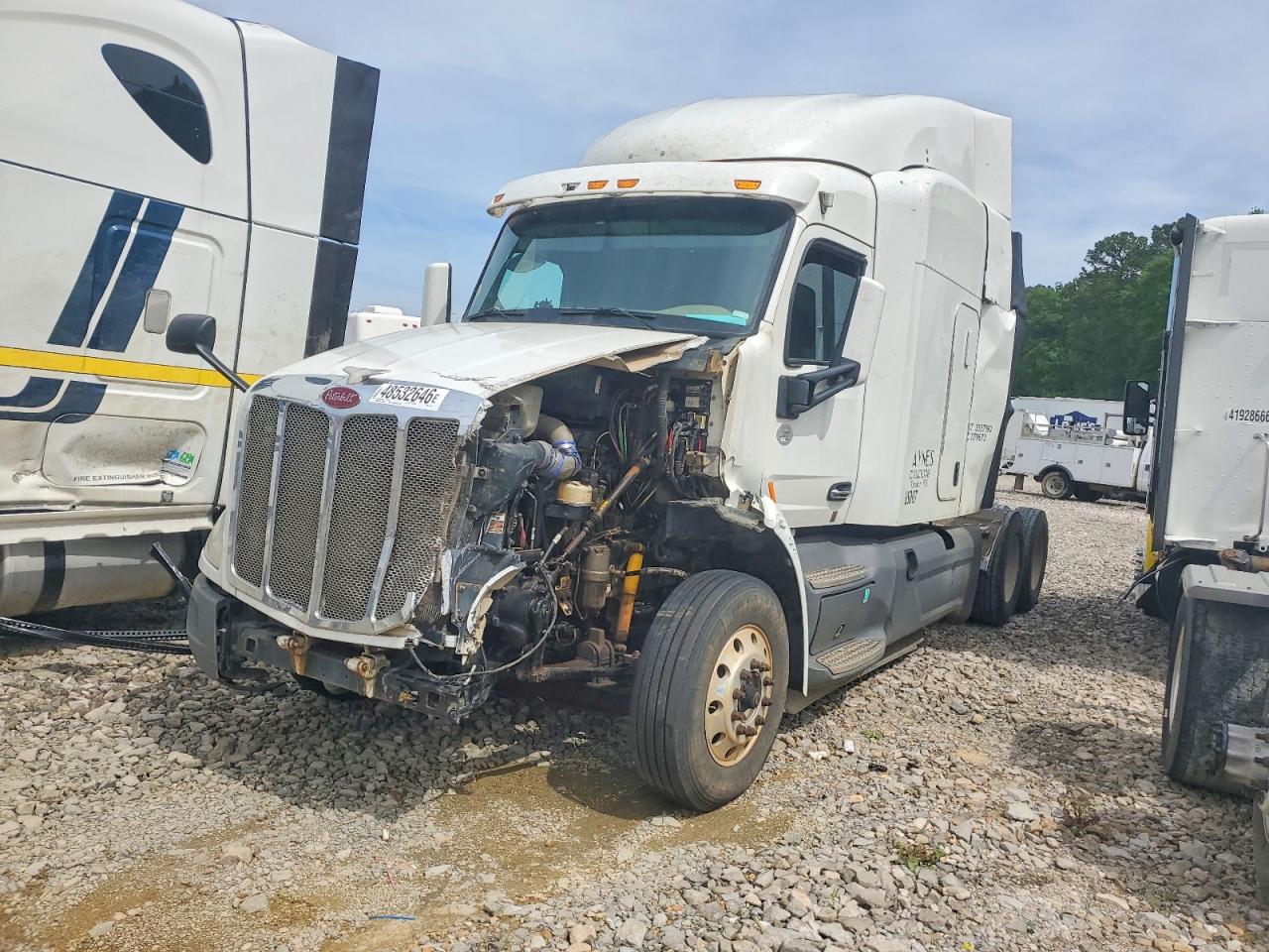 2018 PETERBILT All models VIN 1XPBDP9X7JD369484 photo 2