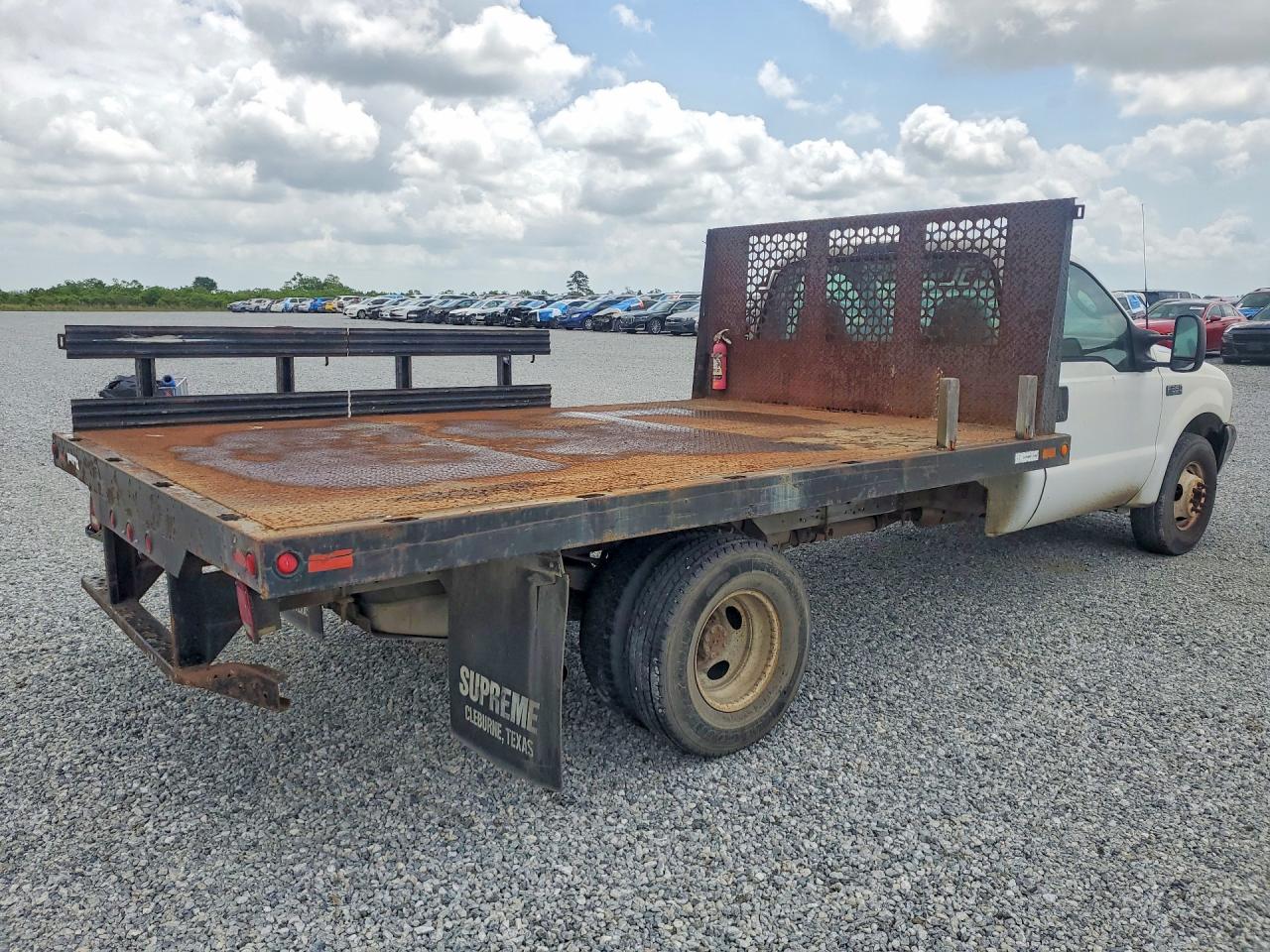 2003 Ford F350 VIN 1FDWF36L73ED73695 photo 3