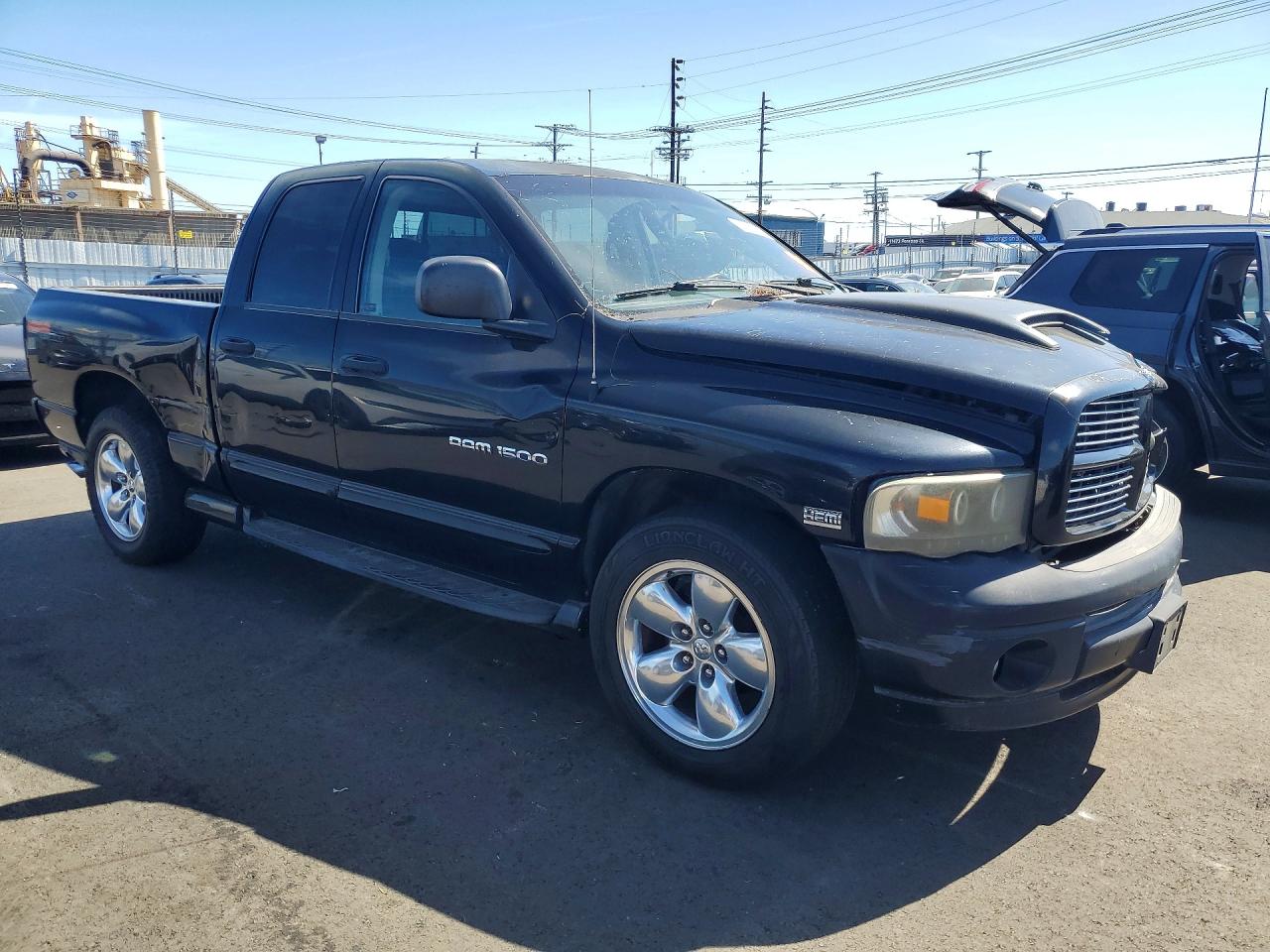 2005 Dodge Ram 1500 VIN 1D7HA18DX5J516533 photo 4