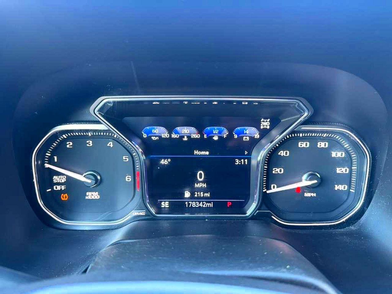 2021 GMC Yukon VIN 1GKS2BKD6MR281077 photo 8