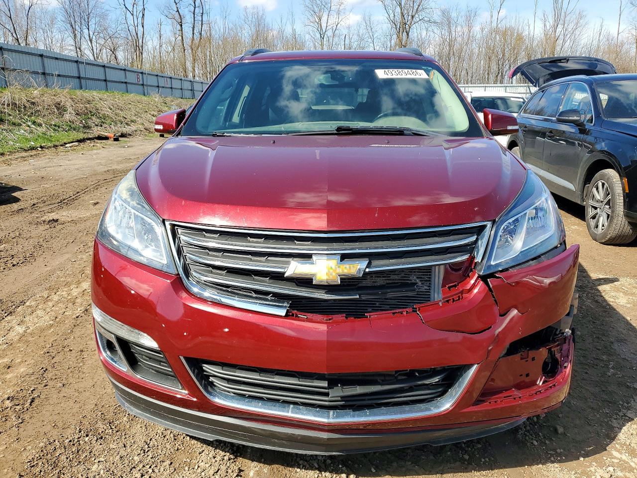 2015 Chevrolet Traverse VIN 1GNKVHKD2FJ382602 photo 5