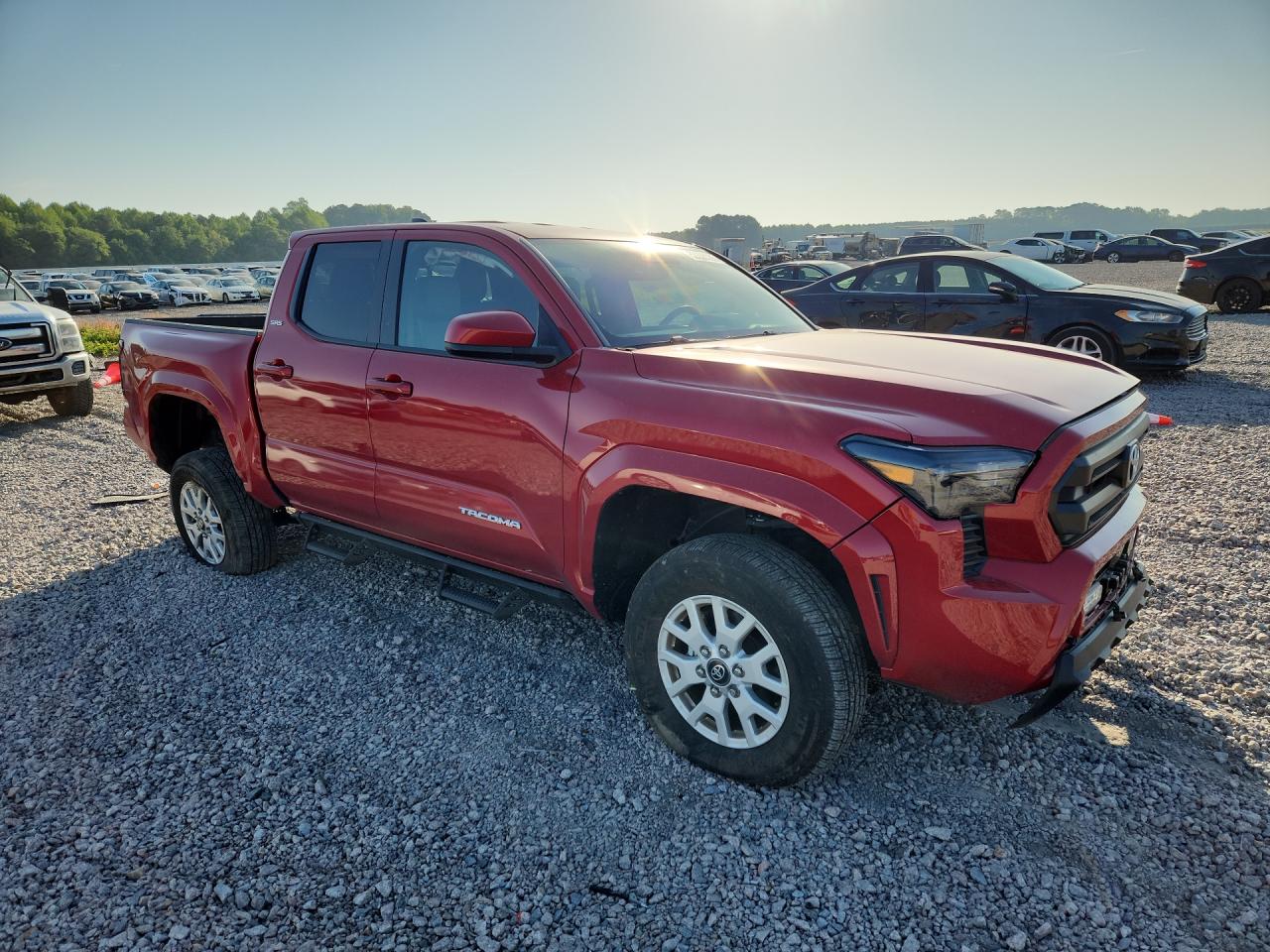2024 Toyota Tacoma VIN 3TYKB5FN5RT012162 photo 4