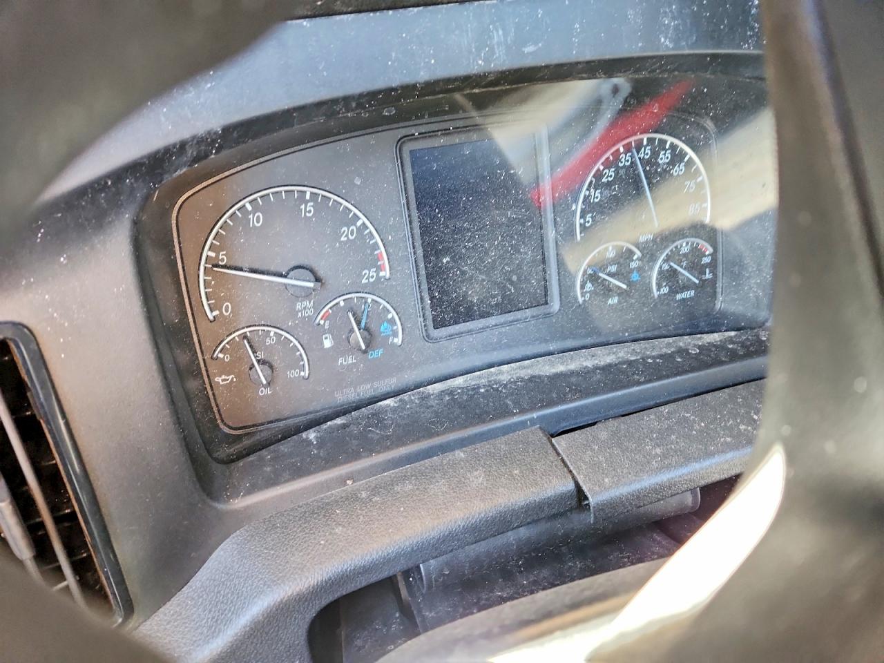 2026 FREIGHTLINER All other VIN 3AKJHHDR3TSWL6741 photo 8