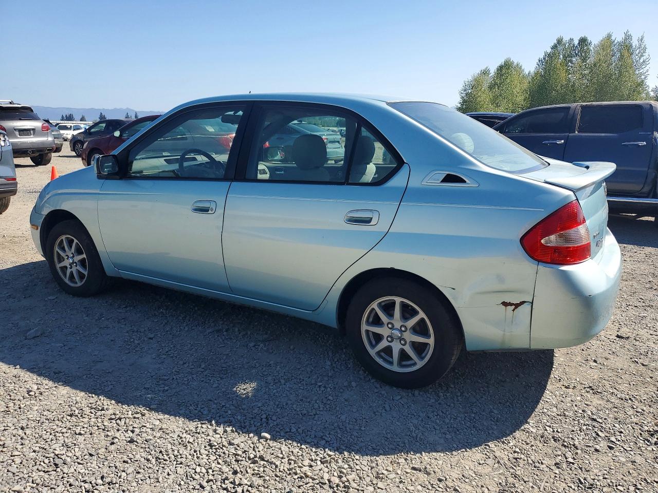 2001 TOYOTA Prius VIN JT2BK12U210014744 photo 2
