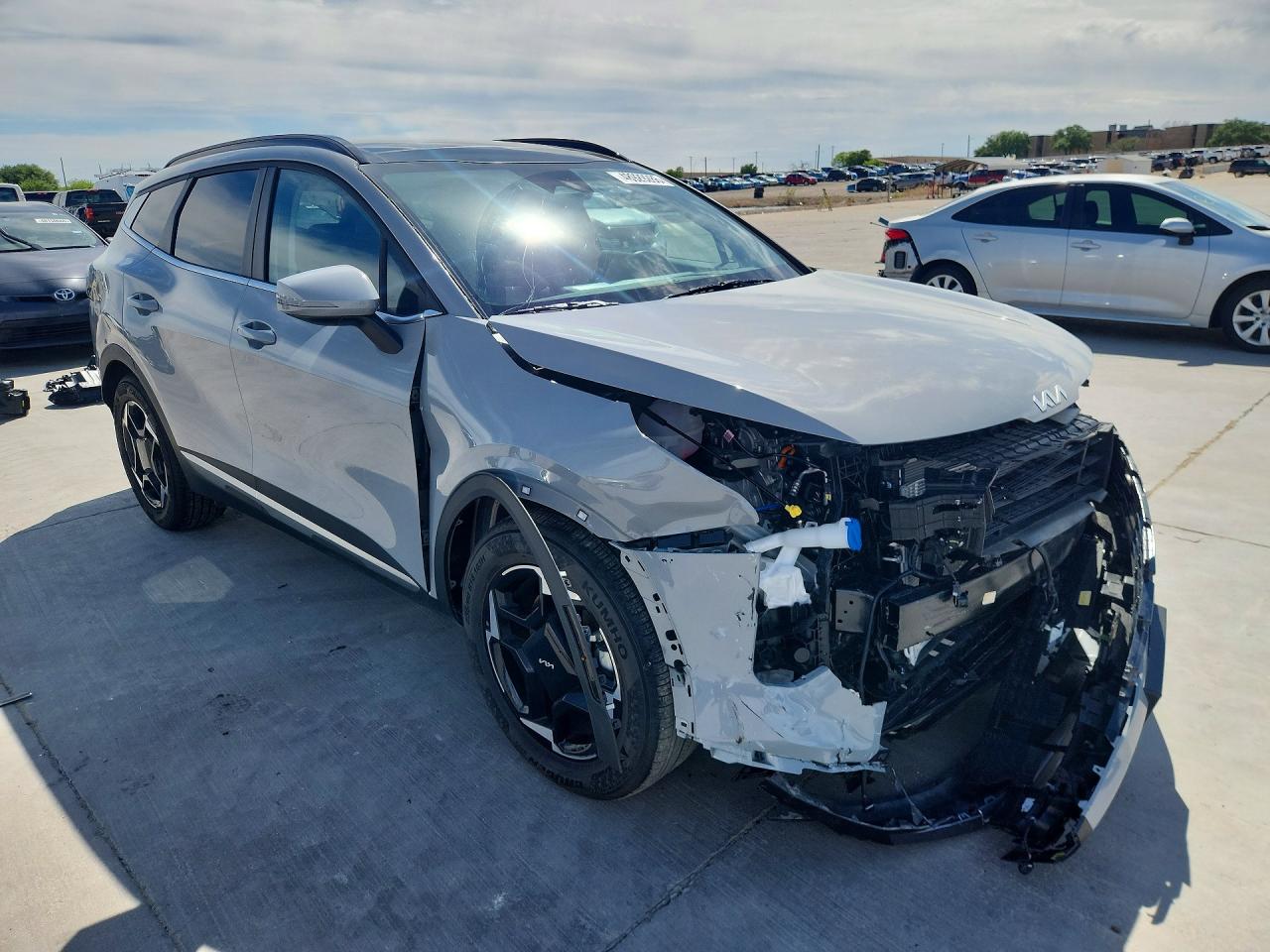 2026 Kia Sportage VIN 5XYK33DF2TG366671 photo 4
