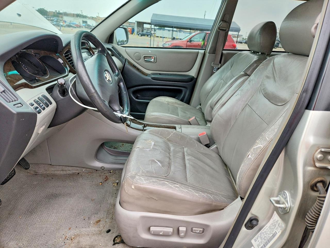 2002 Toyota Highlander VIN JTEGF21AX20047633 photo 7