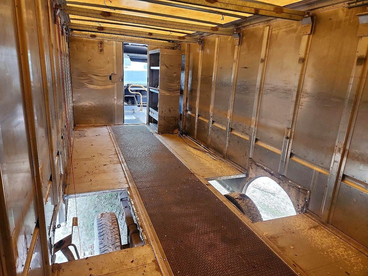 2012 FREIGHTLINER All other VIN 4UZAAPDUXCCBT6239 photo 11