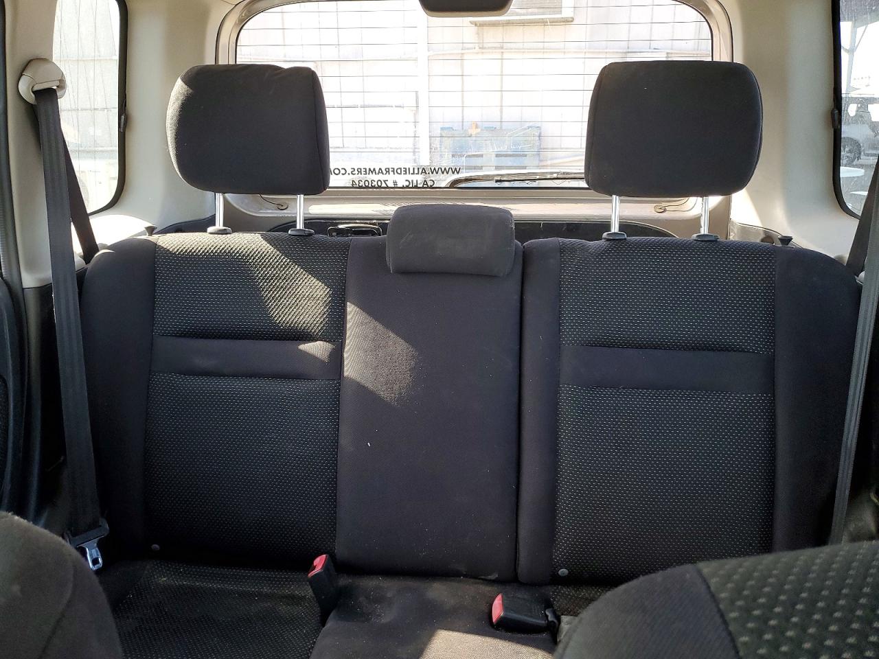 2005 TOYOTA Scion VIN JTLKT324154020117 photo 10