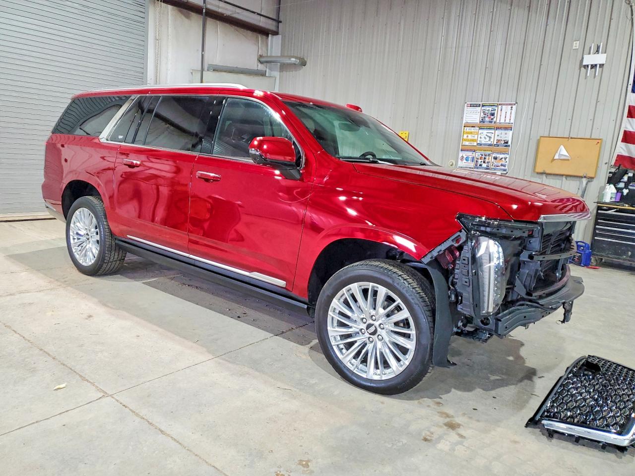 2026 Cadillac Escalade VIN 1GYS9KKL3TR141060 photo 4