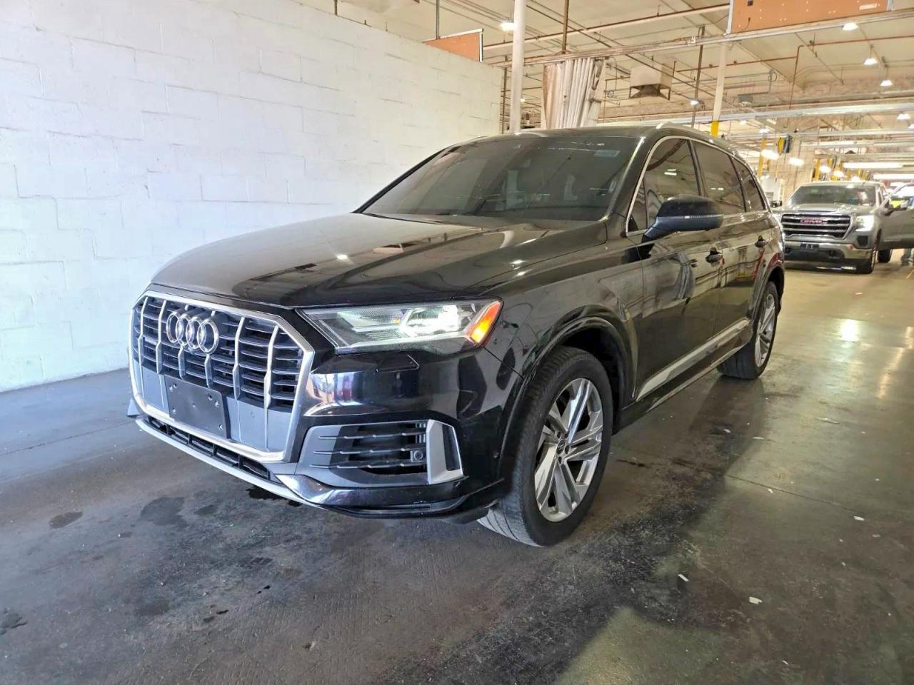 2020 Audi Q7 VIN WA1LXAF74LD002277 photo 1