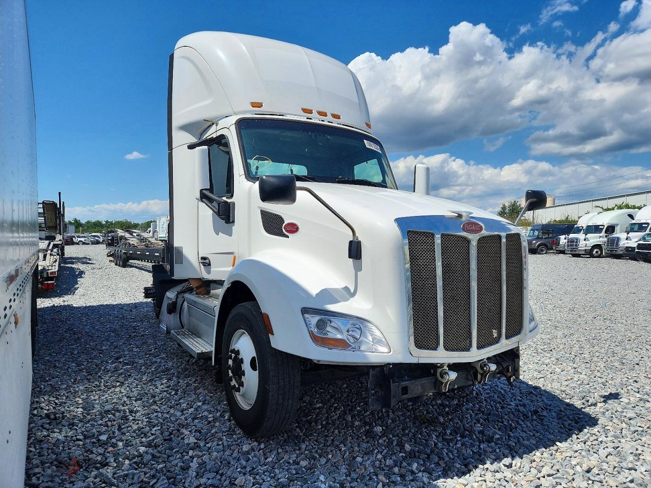 2020 PETERBILT All other VIN 1XPBD49X7LD685002 photo 1