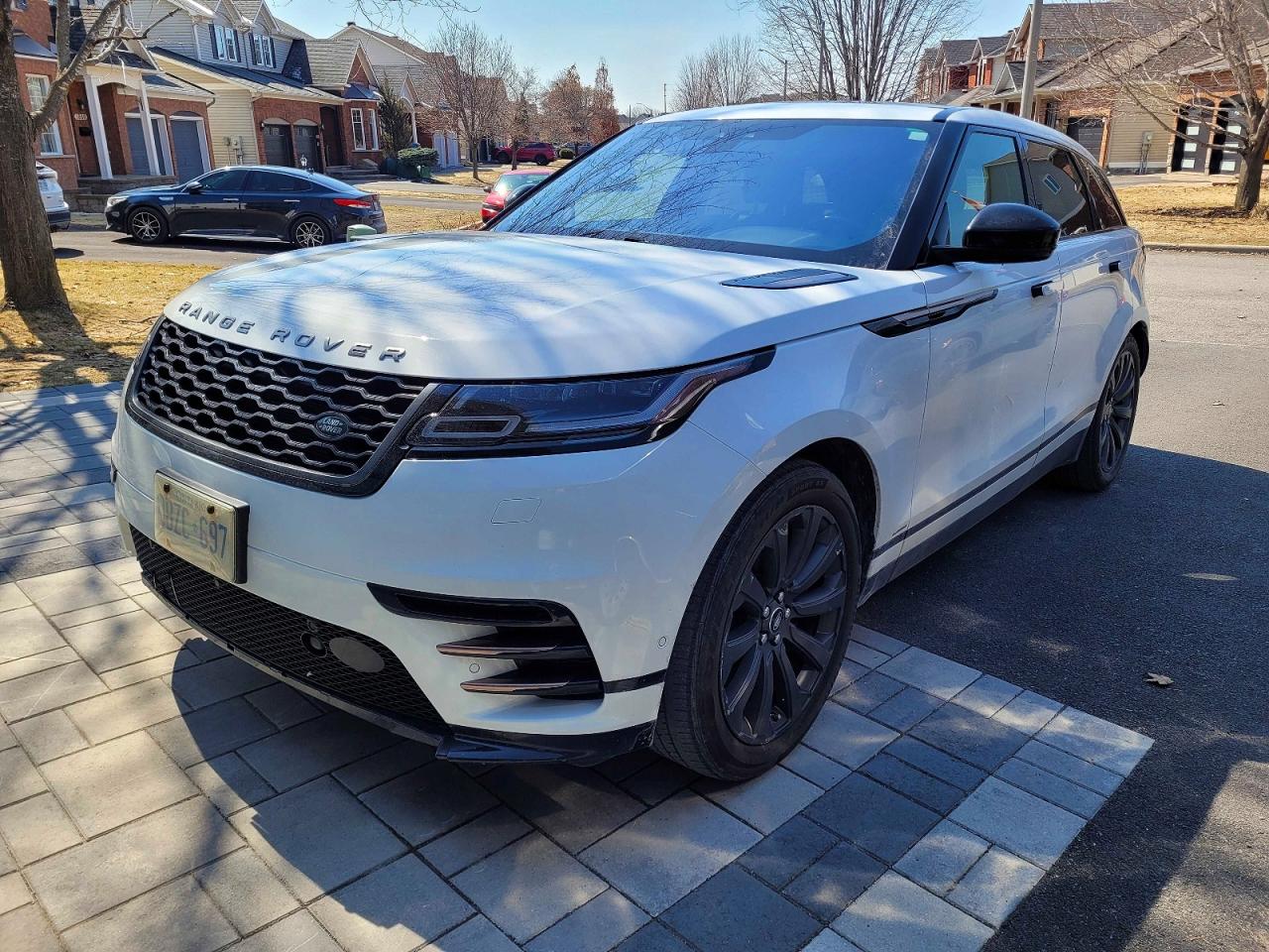 2018 Land Rangerover VIN SALYL2RV5JA769750 photo 2