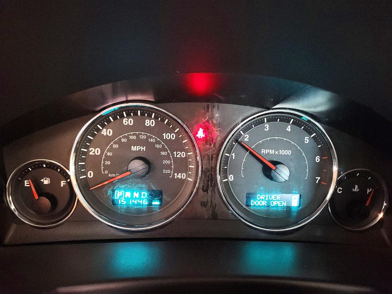 2007 Jeep Commander VIN 1J8HG58207C530195 photo 9