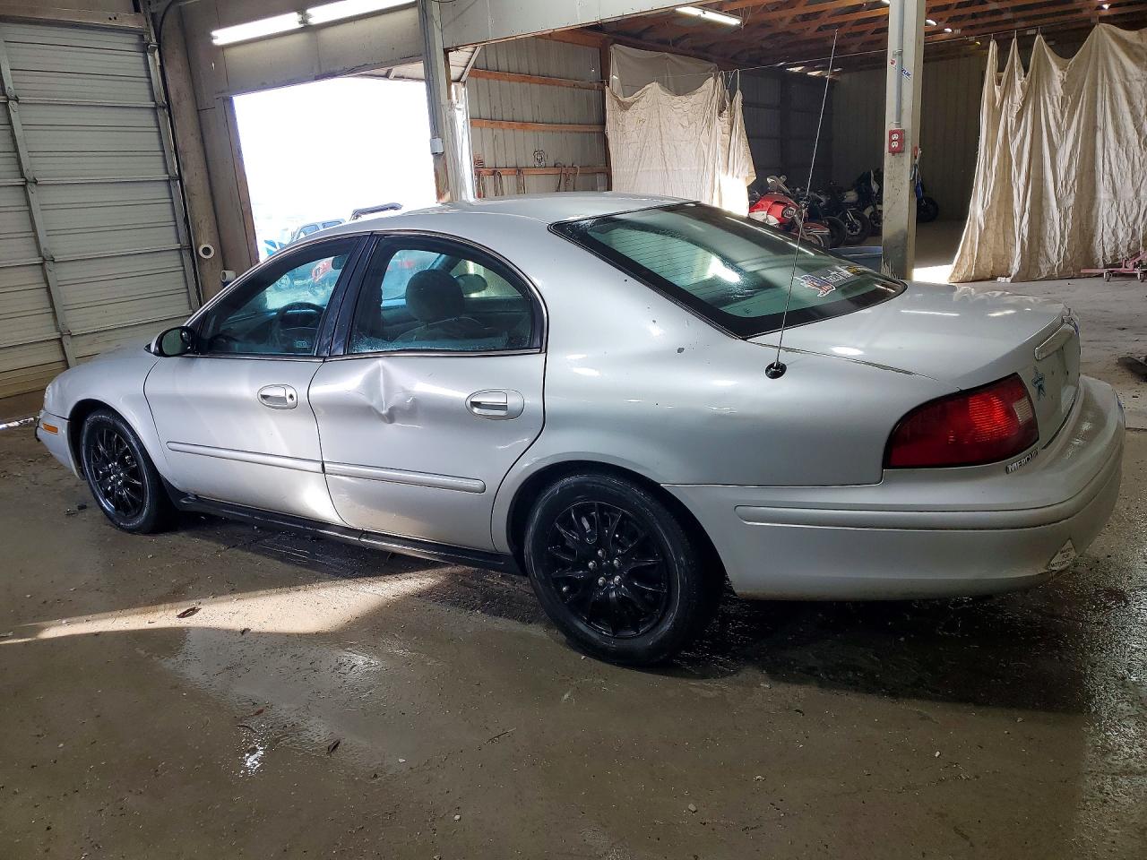 2003 Mercury Sable VIN 1MEFM50U93A624620 photo 2