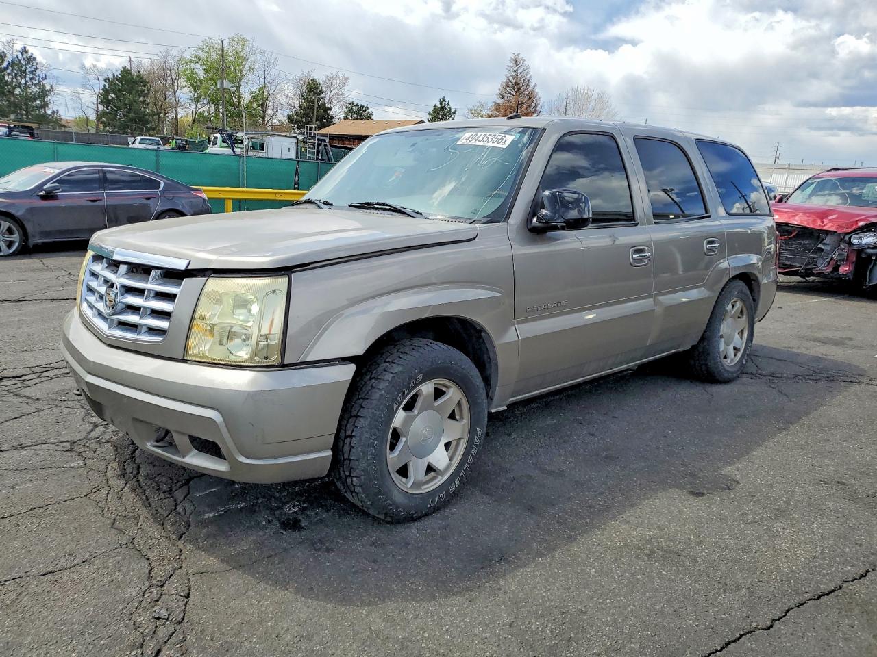 2002 Cadillac Escalade VIN 1GYEK63N32R308752 photo 1