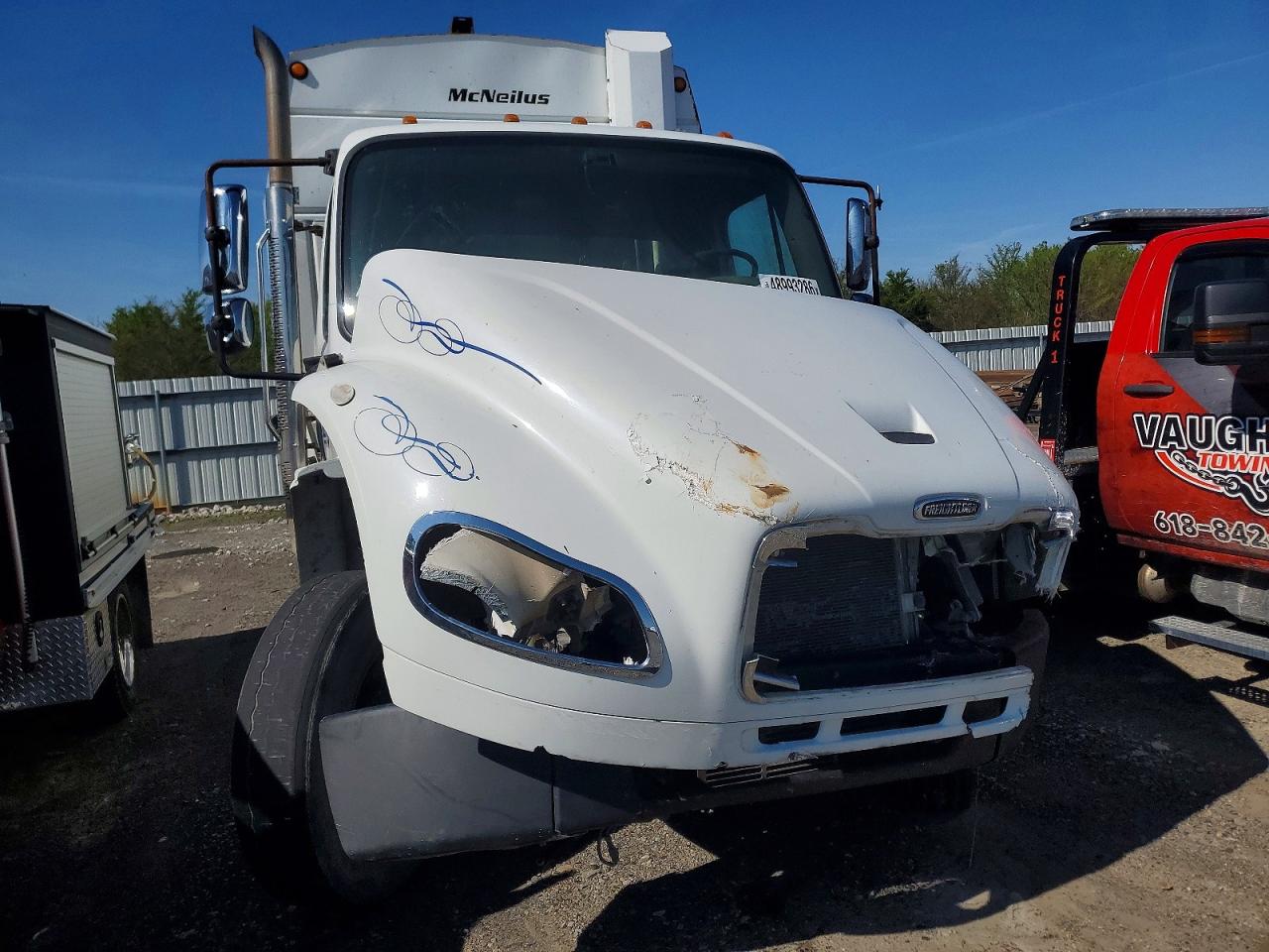 2016 FREIGHTLINER All other VIN 1FVHCYCY2GHGT3838 photo 9