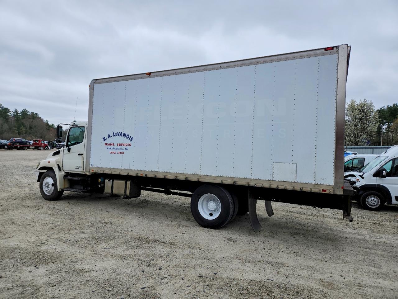 2008 HINO All other VIN 5PVNJ8JT882S51861 photo 2