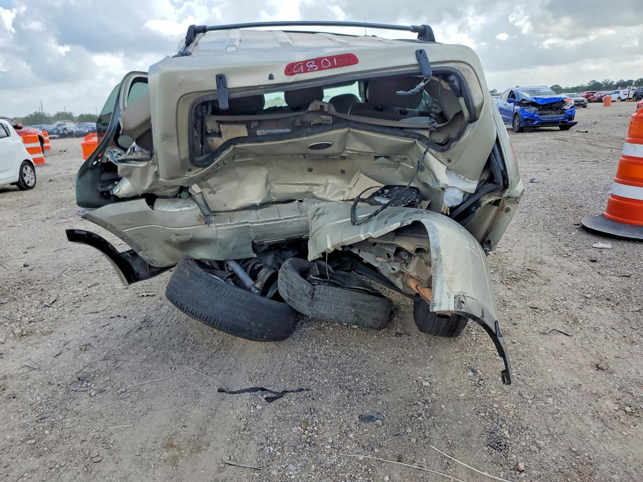 2005 Ford Escape VIN 1FMYU04105KA49801 photo 6