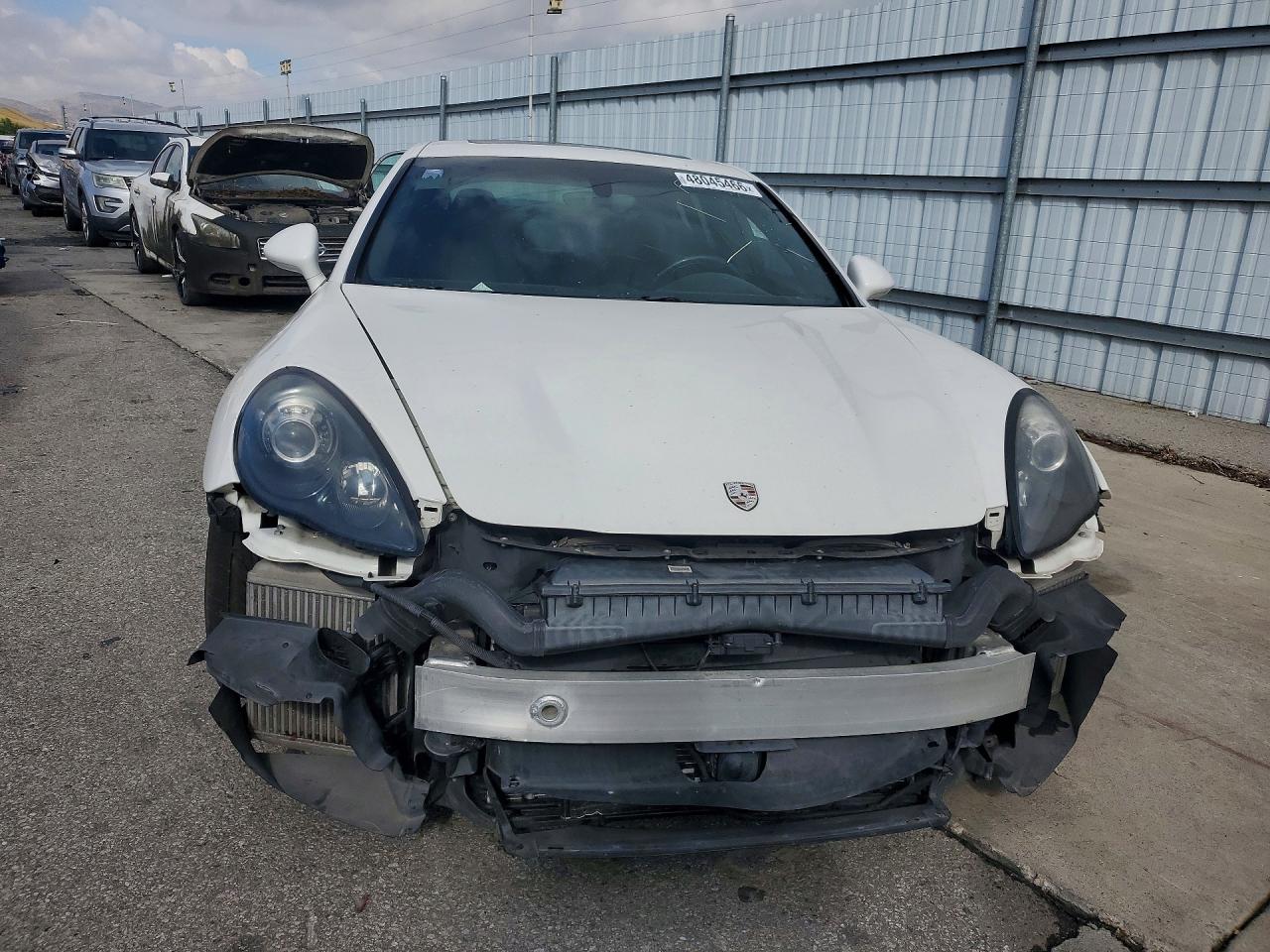 2011 Porsche Panamera VIN WP0AC2A72BL091017 photo 5