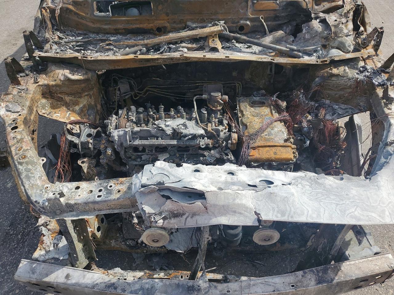 2025 Toyota Highlander VIN 5TDKBRCH6SS678406 photo 12
