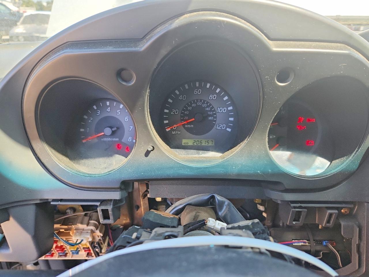 2002 Nissan Frontier VIN 1N6ED27T22C378034 photo 9