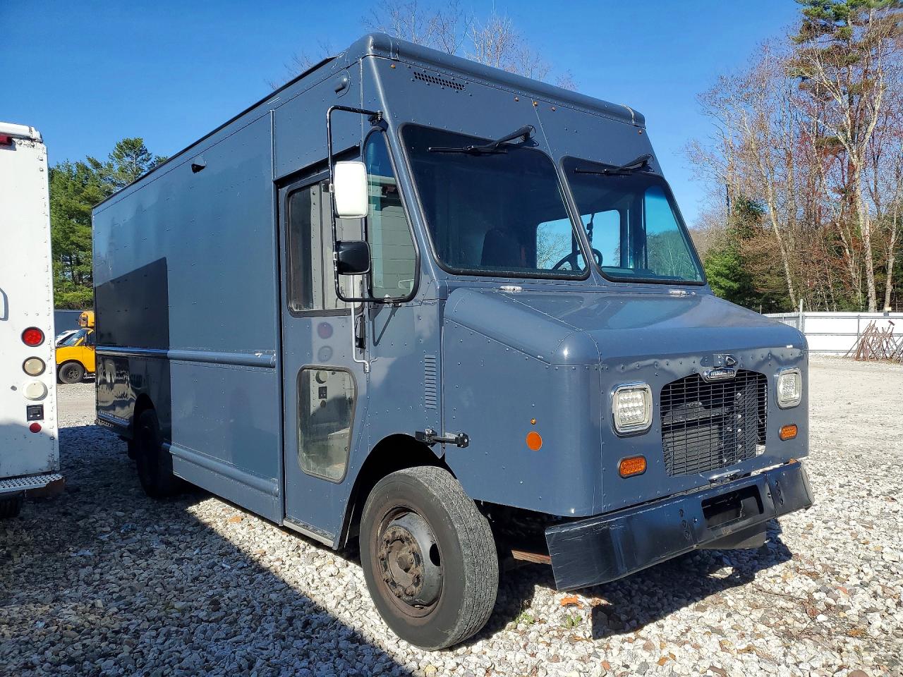 2021 FREIGHTLINER All other VIN 4UZAC2GAXMCMM9417 photo 4
