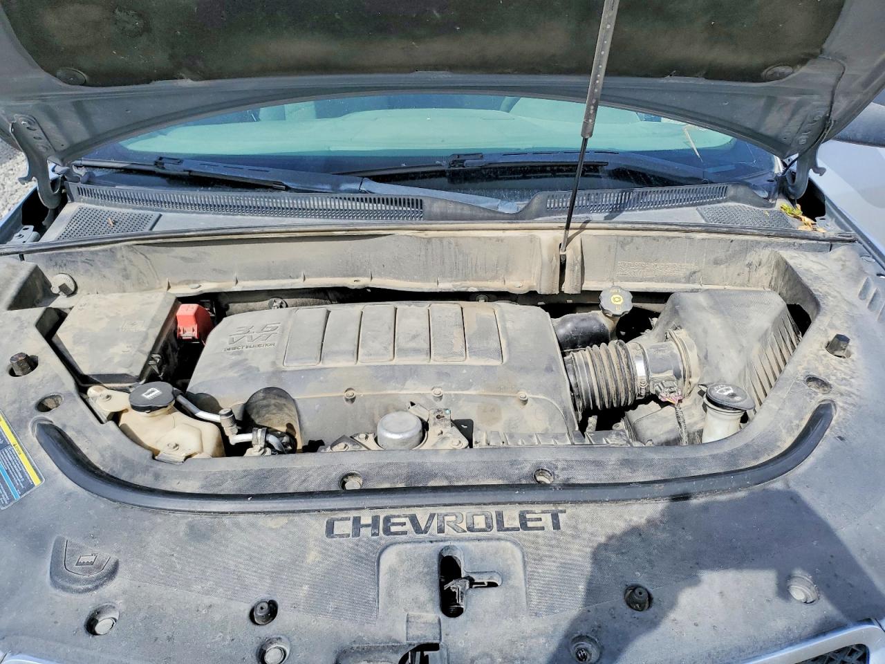 2010 Chevrolet Traverse VIN 1GNLVEEDXAS109215 photo 12