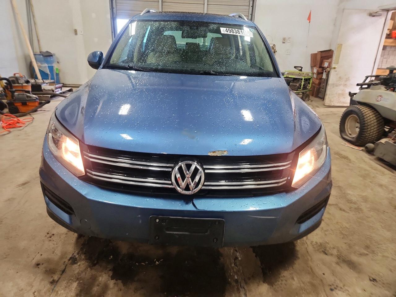 2017 Volkswagen Tiguan VIN WVGRV7AX8HK025608 photo 5