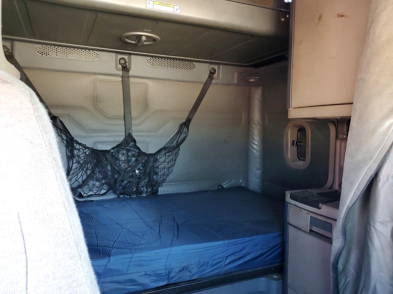 2015 FREIGHTLINER All other VIN 3AKJGLD59FSGB3339 photo 6