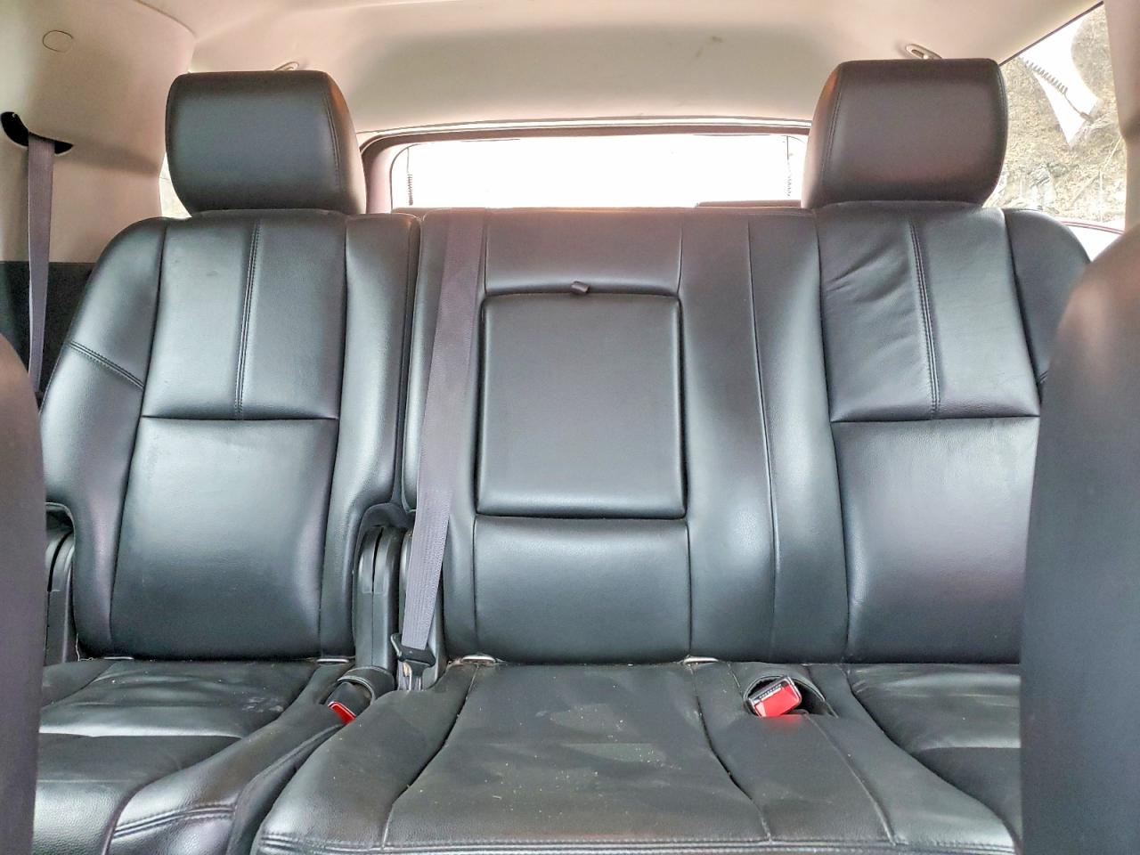 2011 Cadillac Escalade VIN 1GYS4AEF6BR324031 photo 10