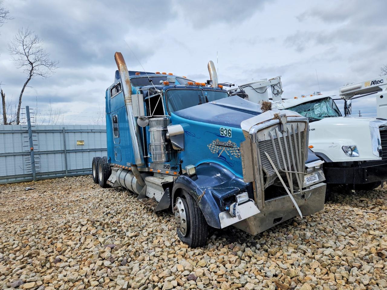 2000 KENWORTH All other VIN 1XKWDB9XXYR853219 photo 1